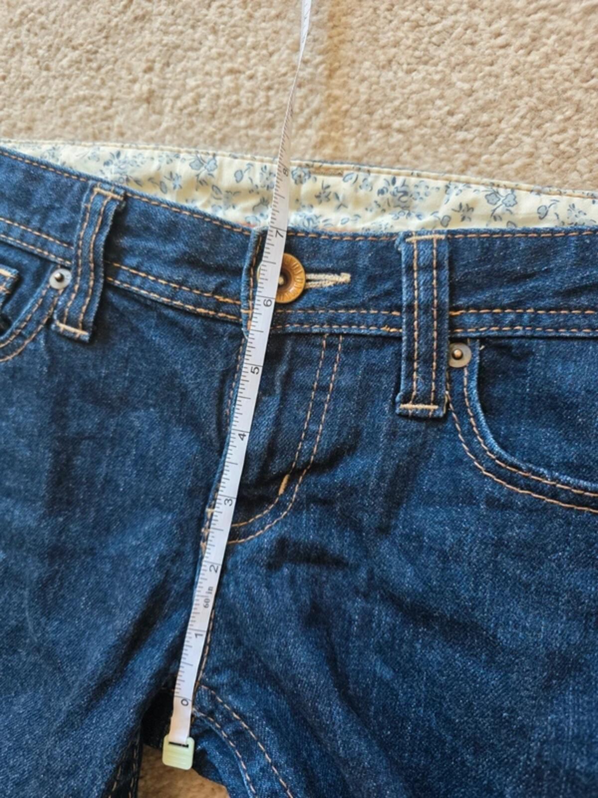 Vintage Y2K Ultra Low Rise Cropped Uniqlo Jeans UK Size 4/6