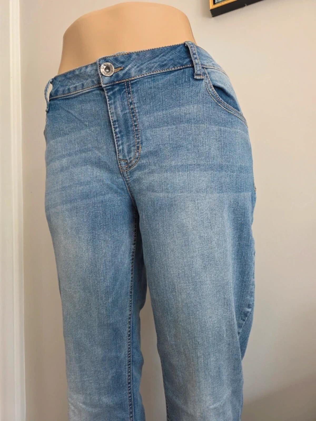 Natural Reflections Vintage Y2K Mid Rise Straight Jeans UK Size 18 Petite