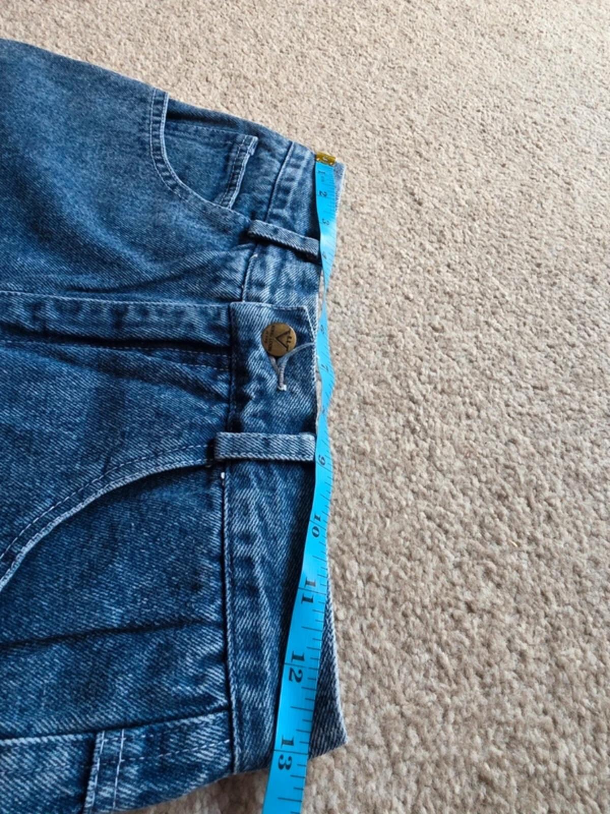 Kong Loon High Rise Mum Jeans UK Size 6 Ankle Length