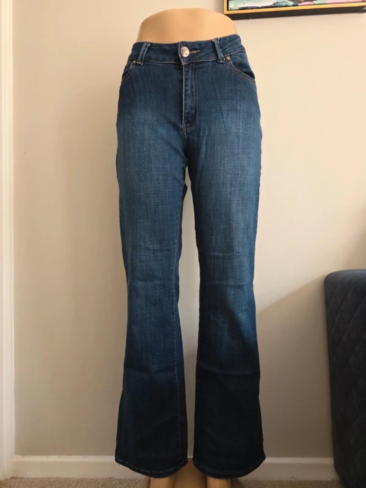 Lee Mid Rise Bootcut Vintage Y2K Jeans UK Size 10/12