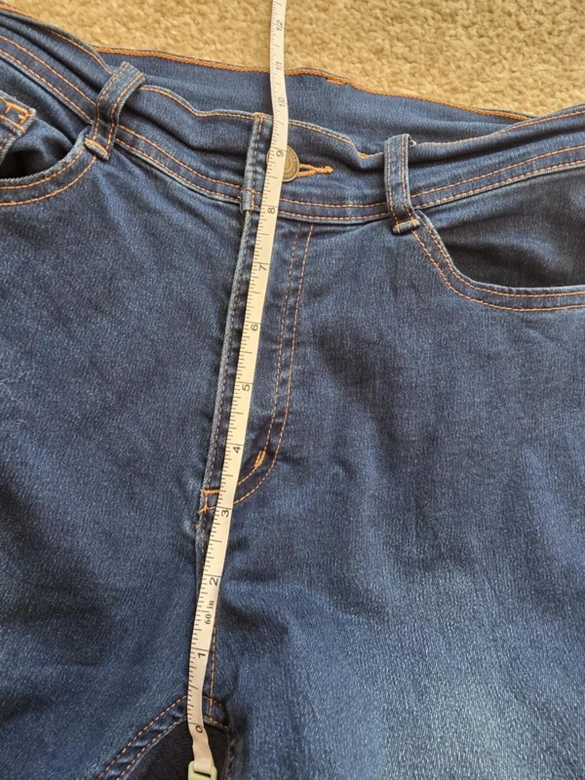 Pixie Hearts Mid Rise Capri Jeans UK Size 6