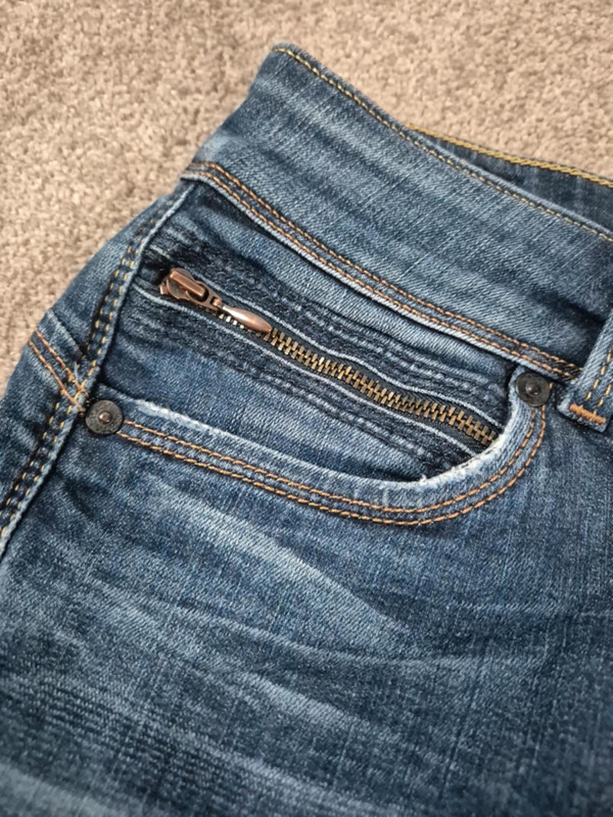 Vintage Y2K Pepe Jeans Low Rise Bootcut Denim – UK 8 (31| inseam) |