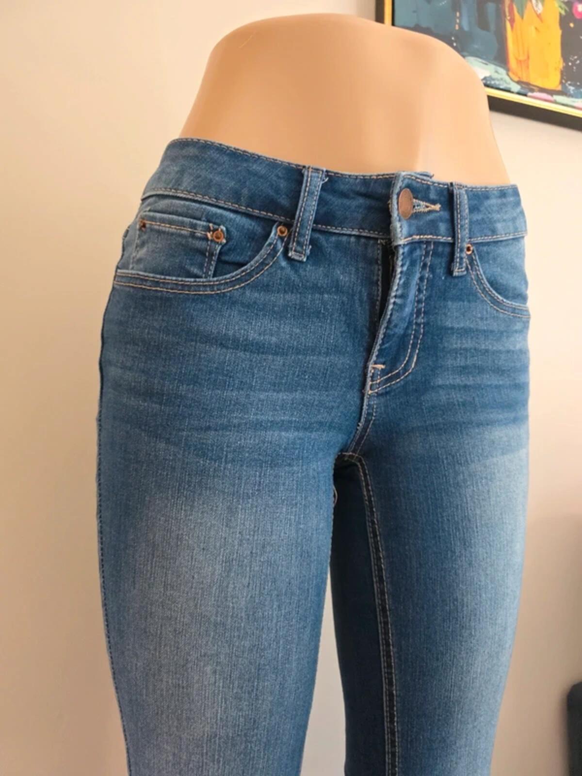 Time and Tru Vintage Y2K Petite Mid Rise Bootcut Jeans UK Size 8