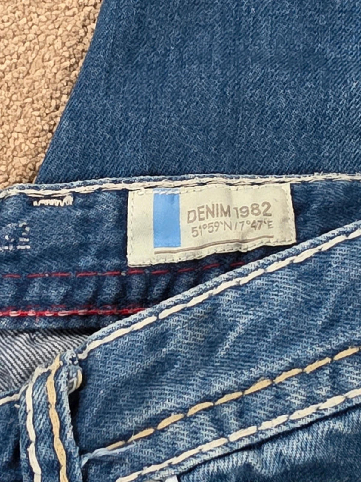 Vintage Y2K Denim 1982 Mid Rise Straight Jeans UK Size 14 Petite