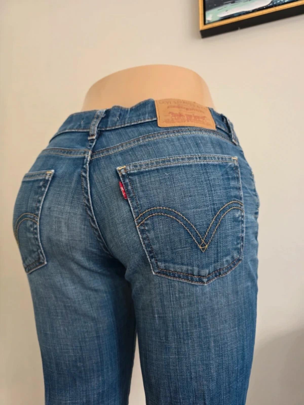Vintage Y2K Levi’s 10528 Low Rise Straight Leg Jeans UK Size 8