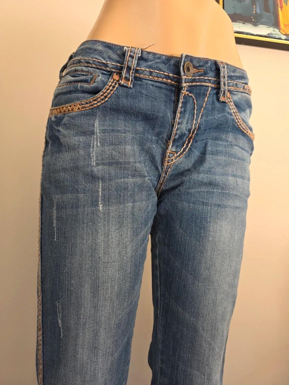 Cowgirl Tuff Co Mid Rise Bootcut Jeans UK Size 8/10