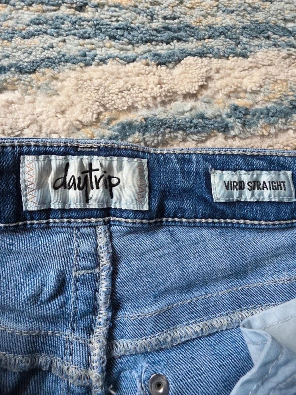 Daytrip Mid Rise Straight Vintage Y2K Jeans UK Size 12