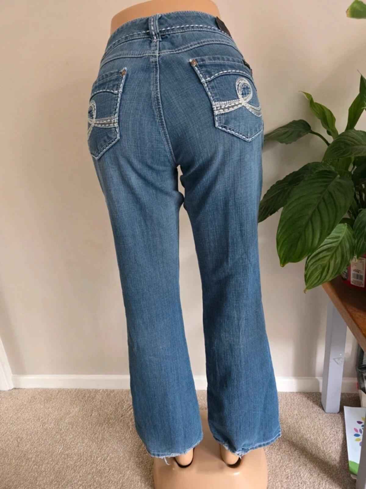 Vintage Y2K Seven7 Mid Rise Bootcut Jeans UK Size 16