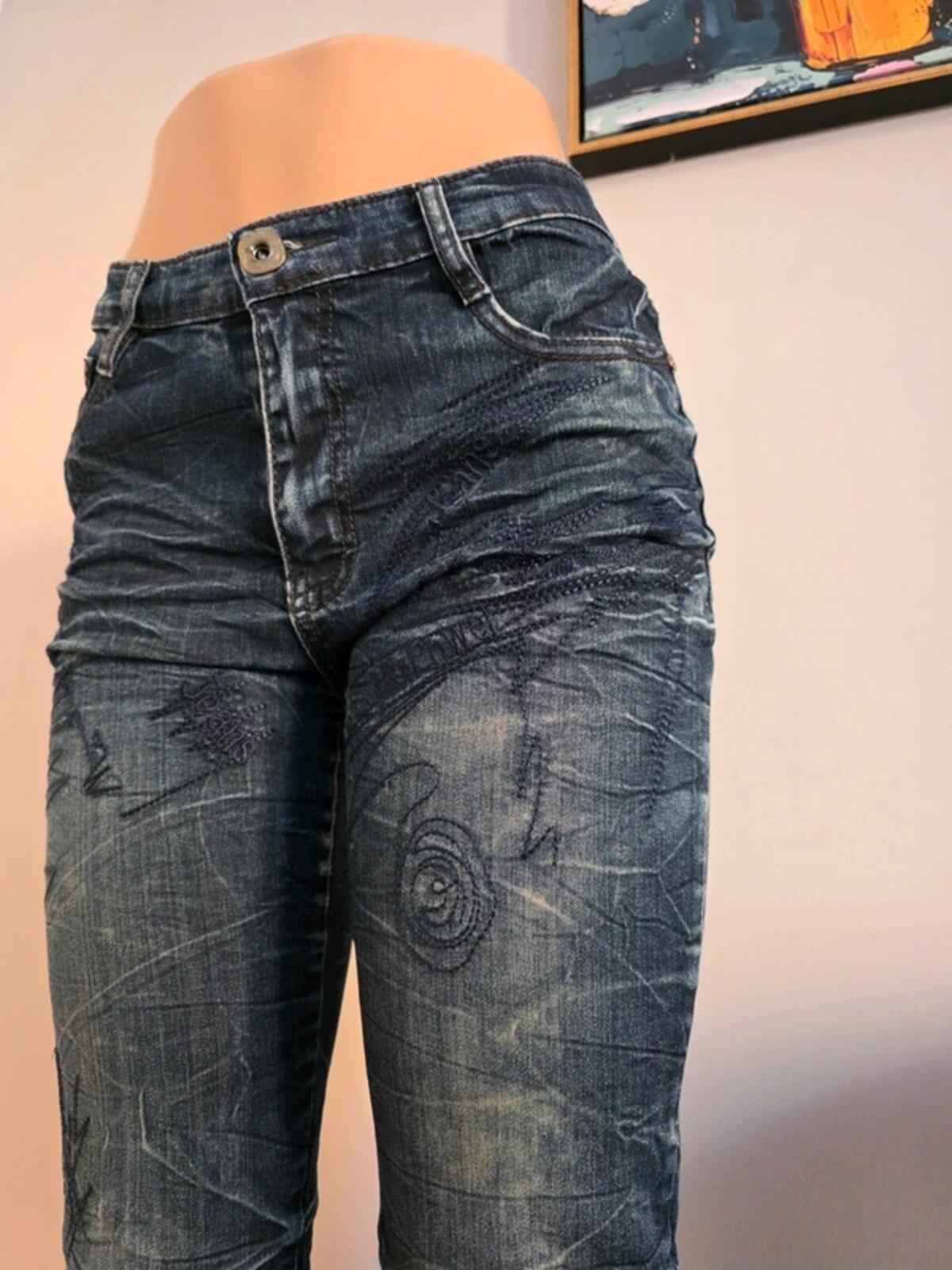 Kahing Vintage Y2K Mid Rise Slim Jeans UK Size 8 Petite