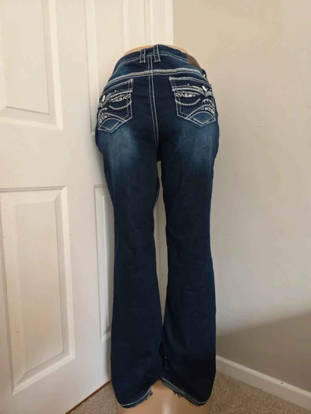 Maurices Mid Rise Bootcut Vintage Y2K Jeans UK Size 20 Tall