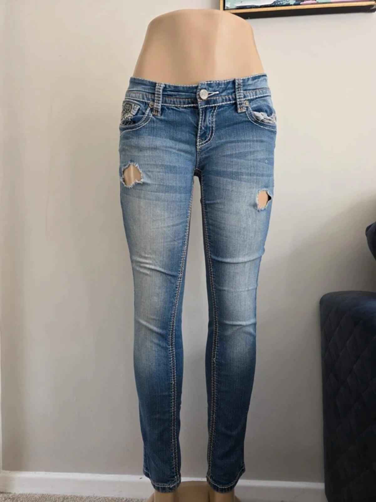 Vintage Y2K Twentyone Black Low Rise Skinny Distressed Jeans UK Size 4/6