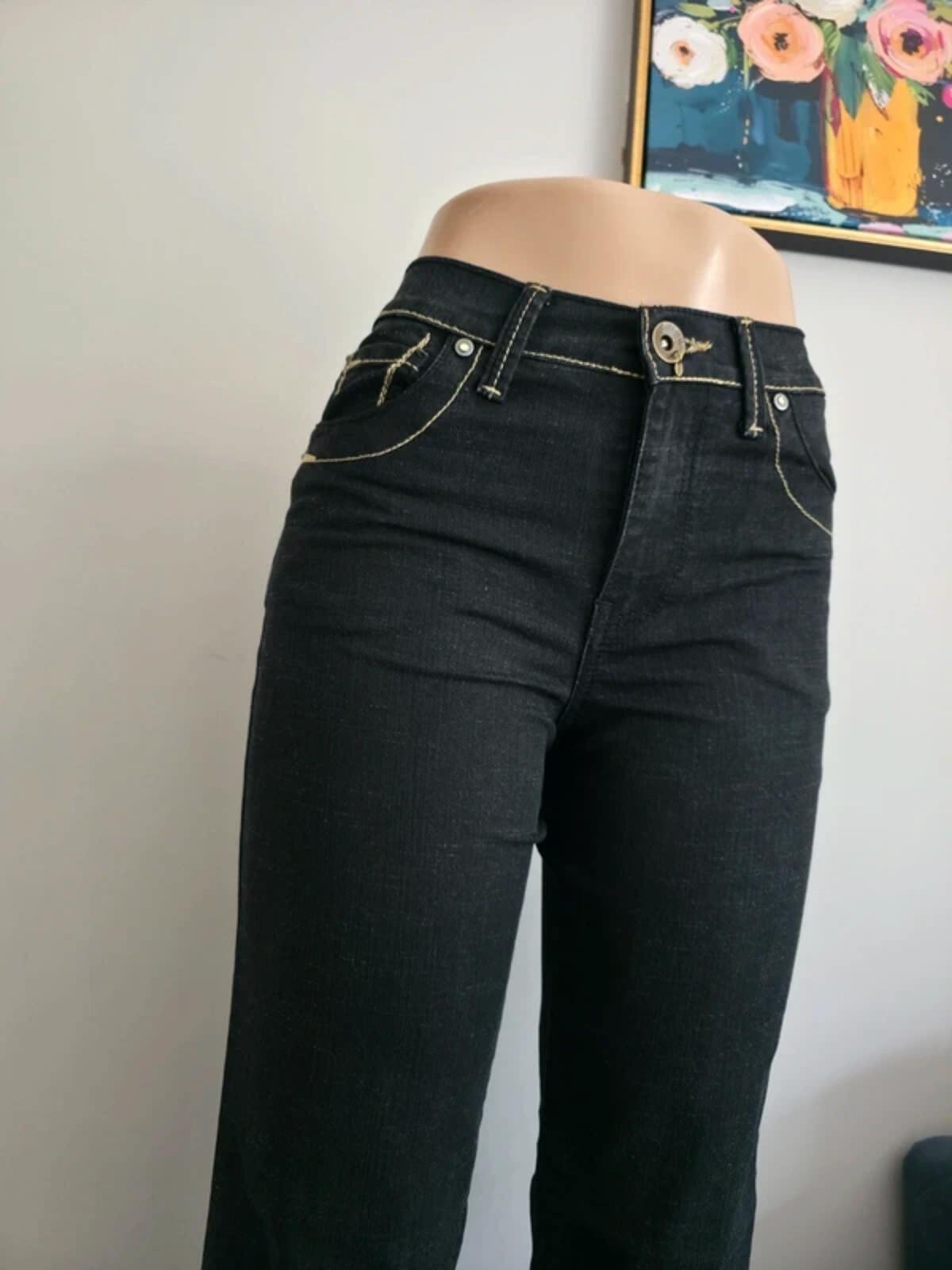 New Caro Vintage Y2K Mid Rise Straight Leg Black Jeans UK Size 8