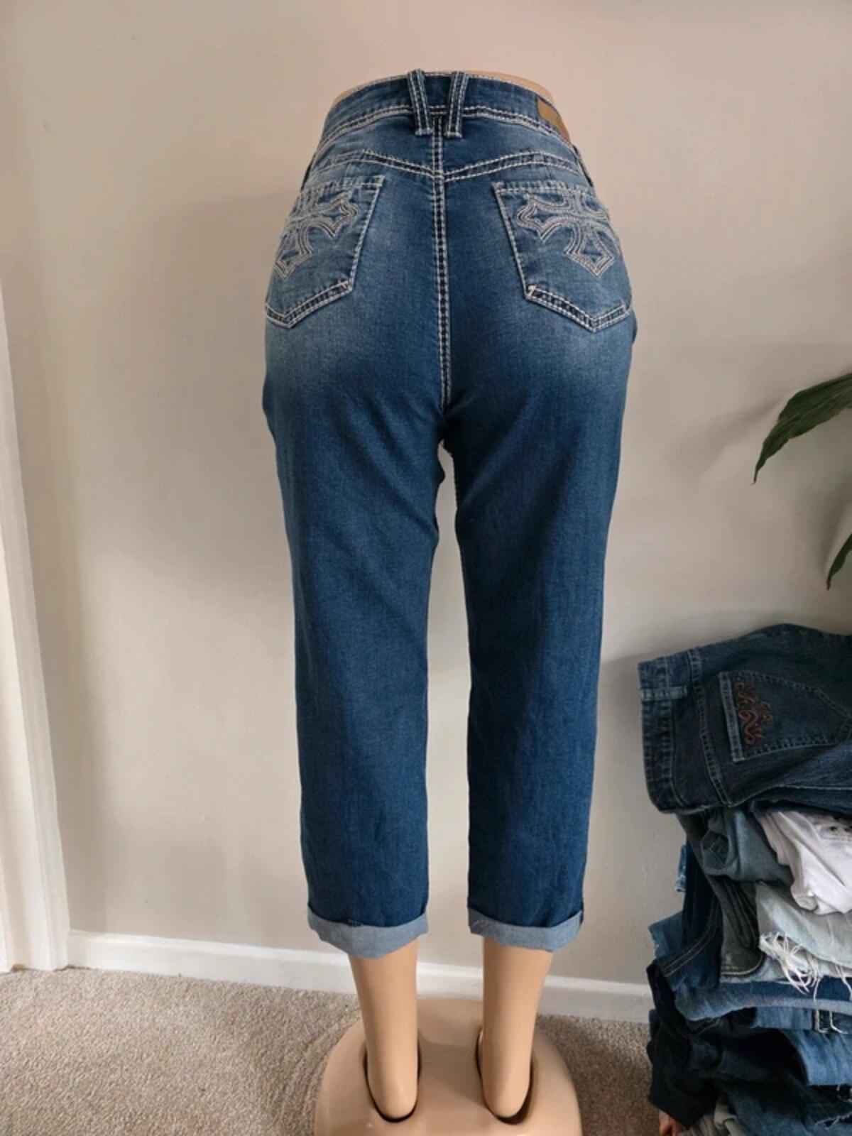 Vintage Y2K Royalty Mid Rise Cropped Jeans UK Size 12/14