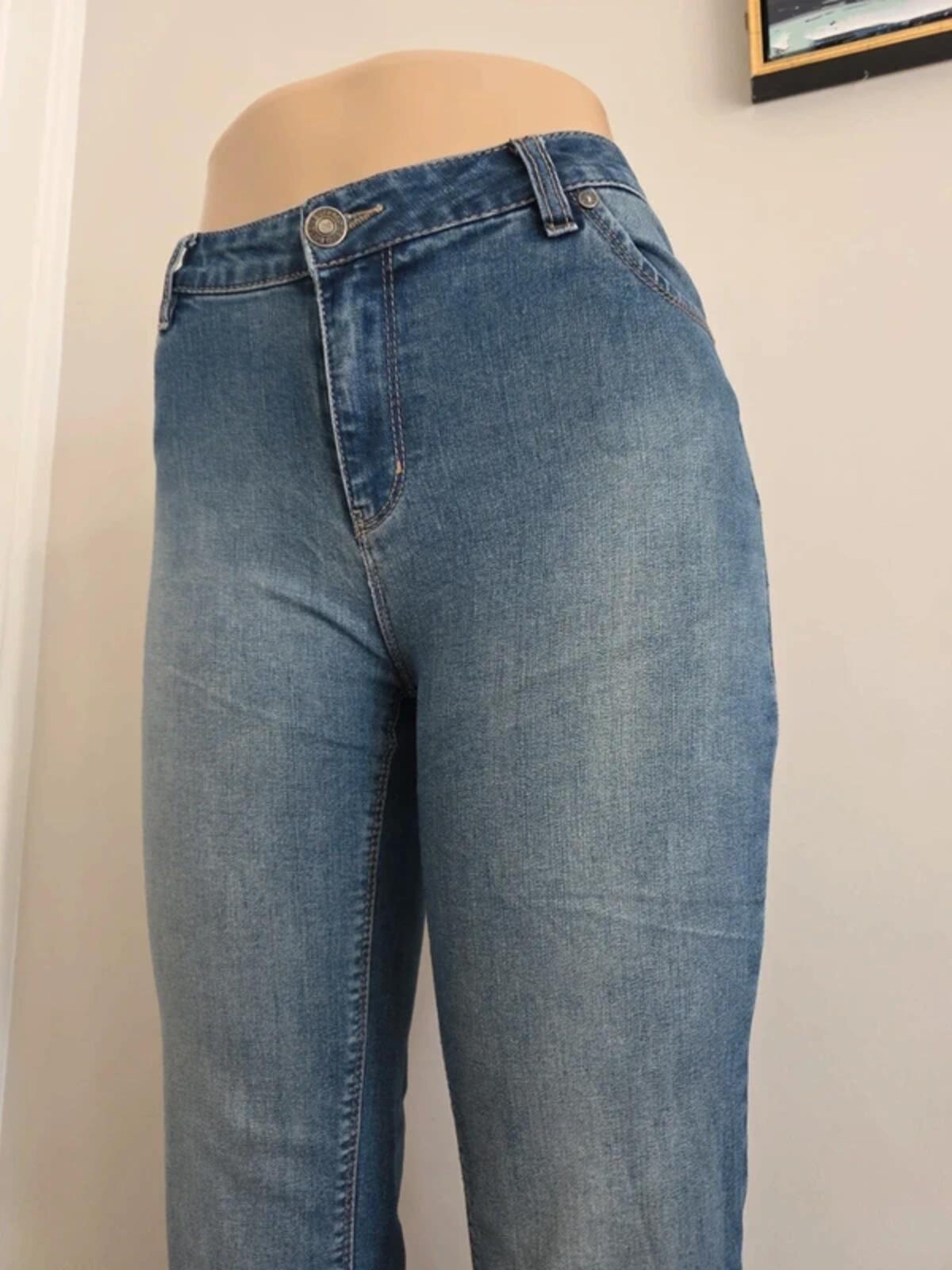 Buffalo David Bitton Mid Rise Straight Vintage Y2K Jeans UK Size 10/12 Petite
