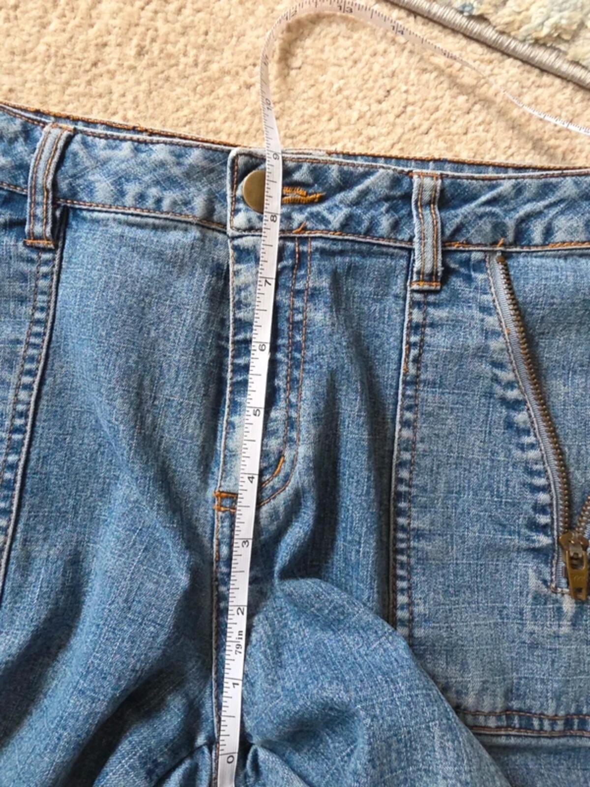 Capucino Mid Rise Flared Jeans UK Size 6/8 Petite