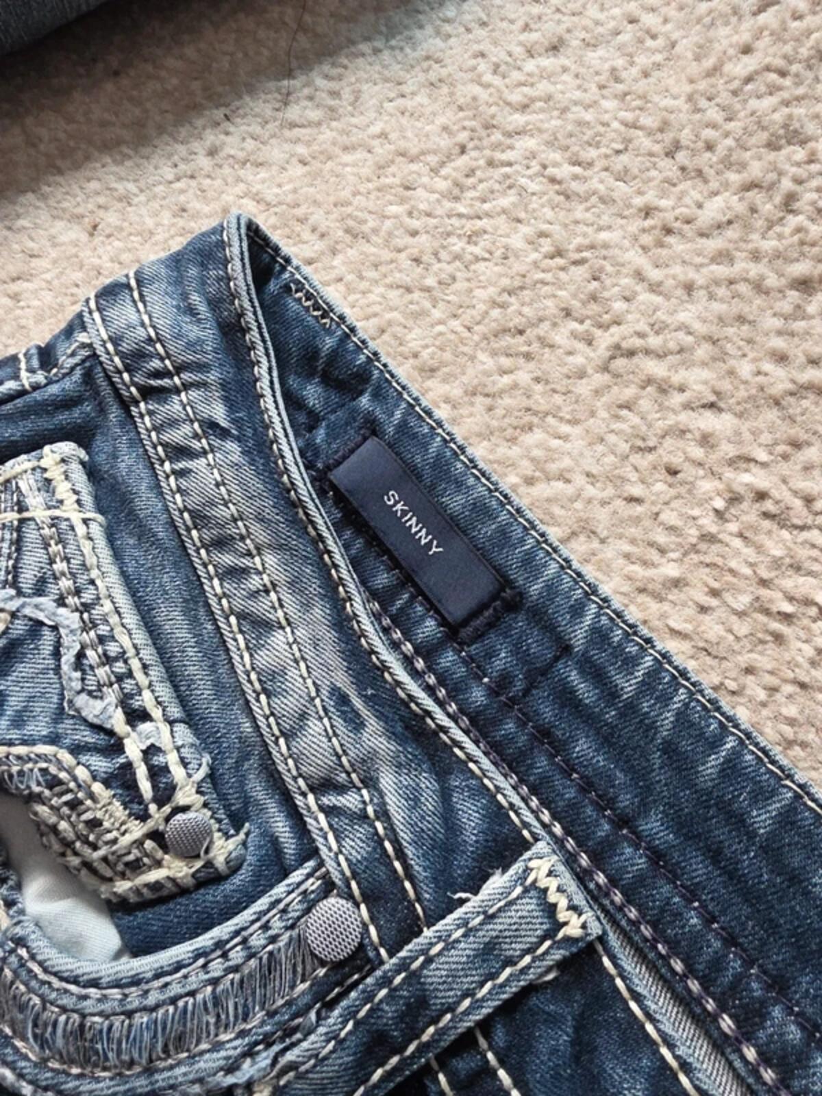 Vigoss Mid Rise Capri Skinny Jeans UK Size 18