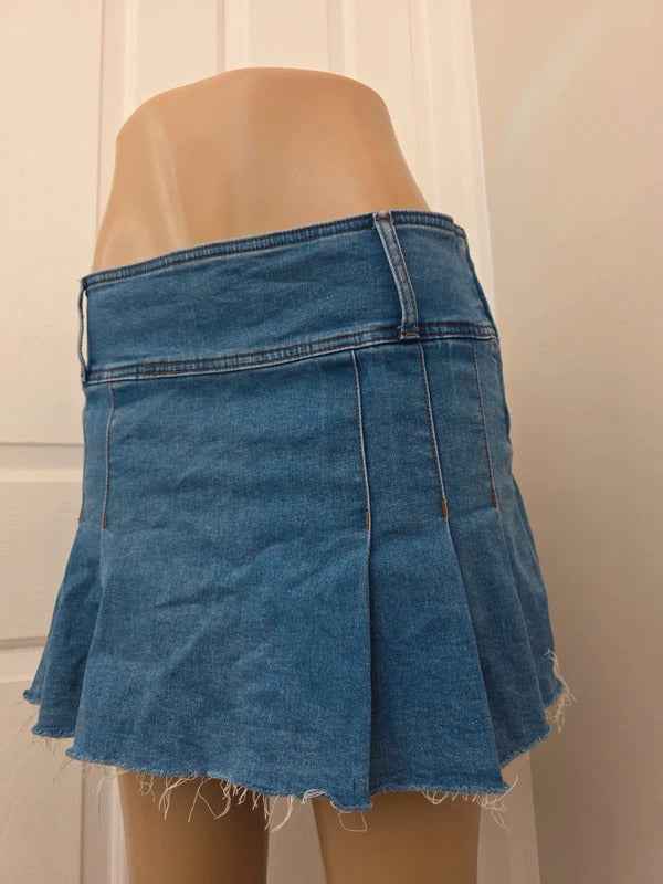 Scout Low Rise Mini Denim Skirt UK Size 12