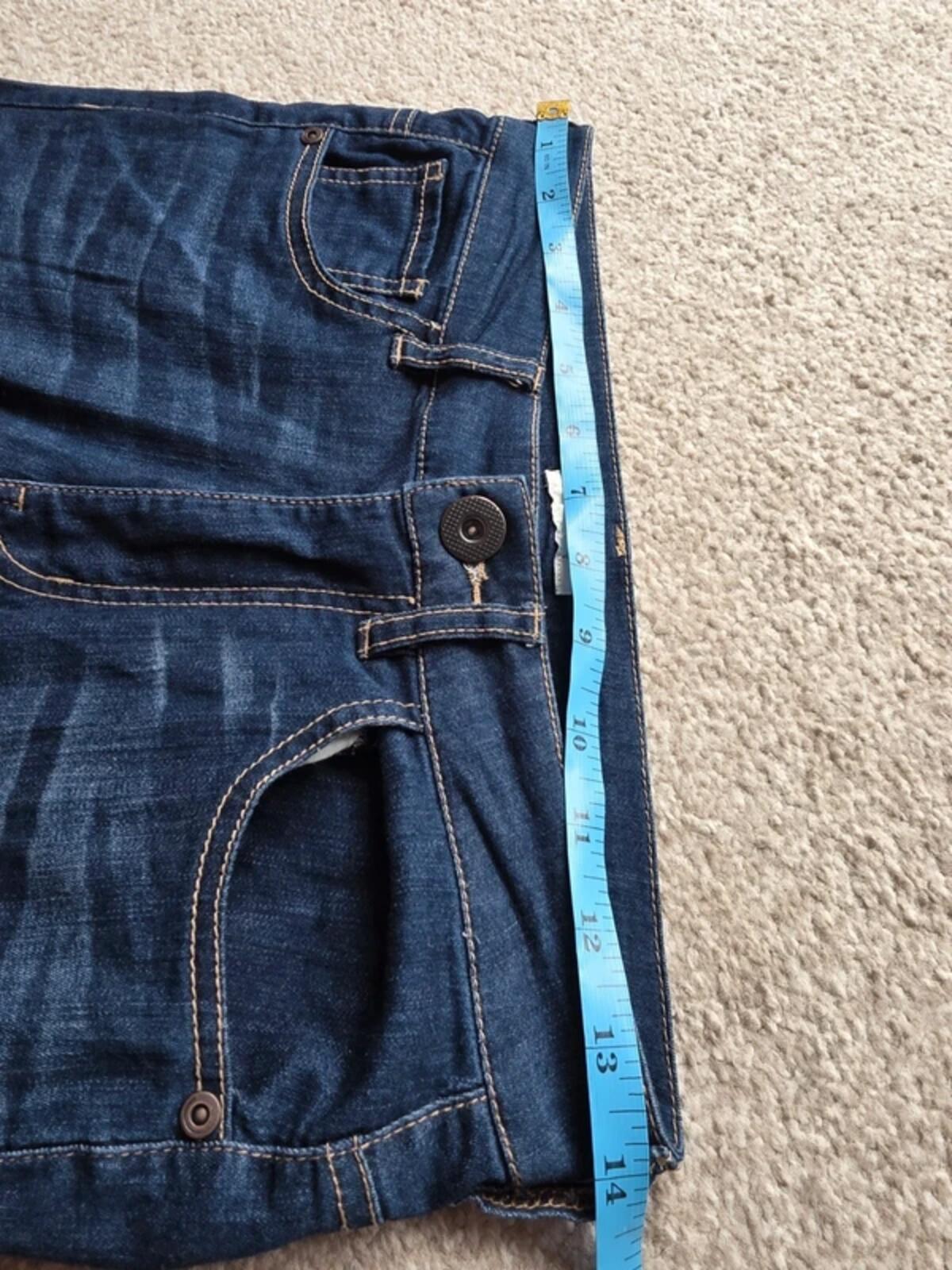 Jack Mid Rise Capri Jeans UK Size 8