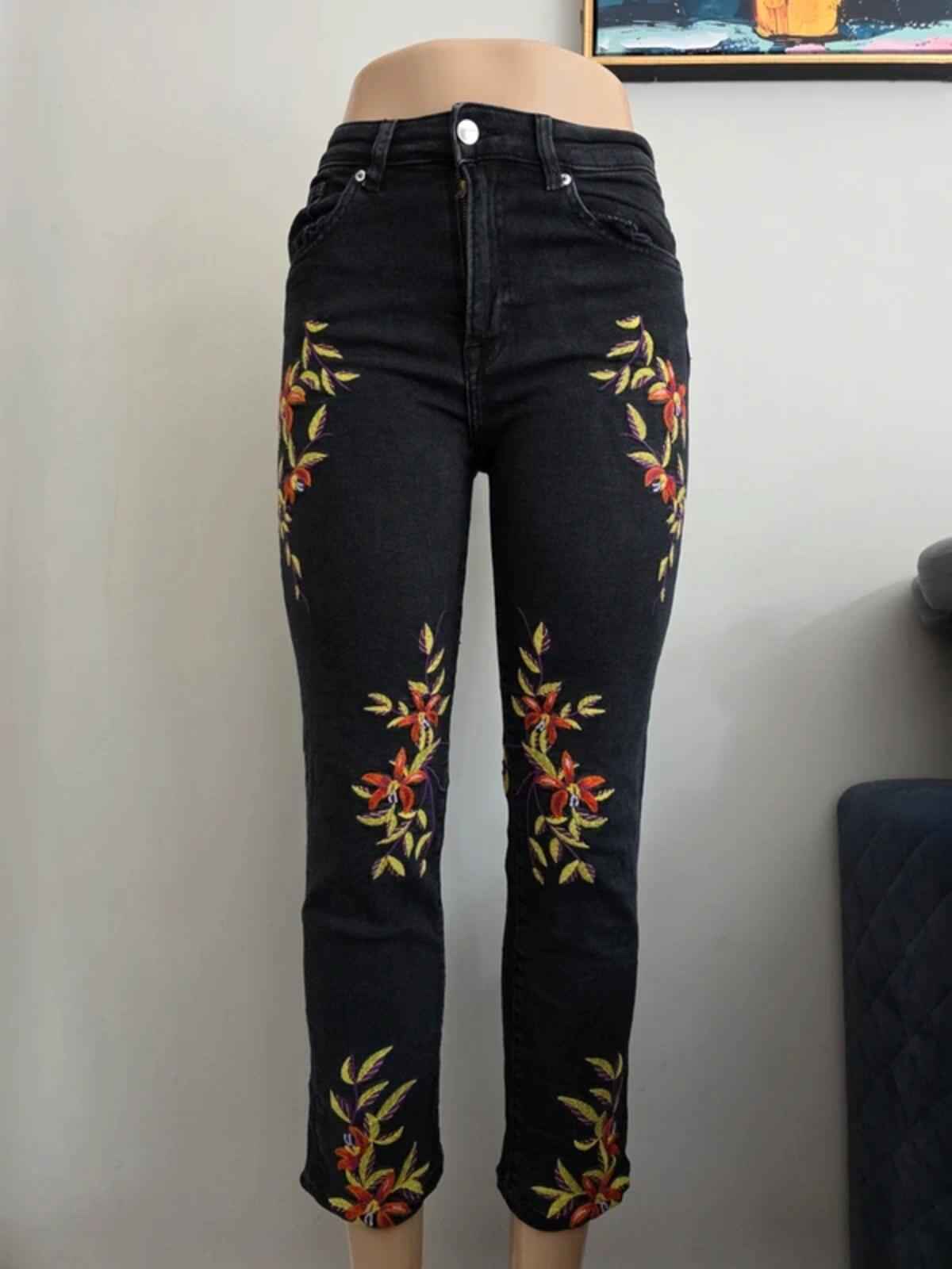 H&M Vintage Y2K High Rise Embroidered Jeans UK Size 6 Petite
