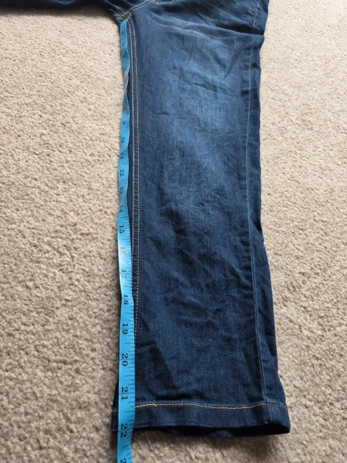 Jack Mid Rise Capri Jeans UK Size 8