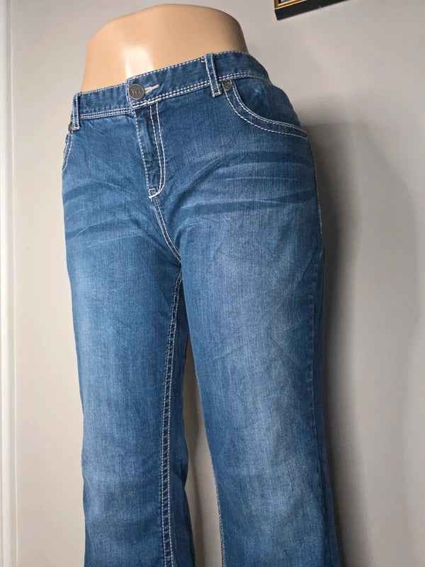 Maurices Mid Rise Bootcut Vintage Y2K Jeans UK Size 18 Tall