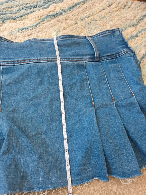 Scout Low Rise Mini Denim Skirt UK Size 12