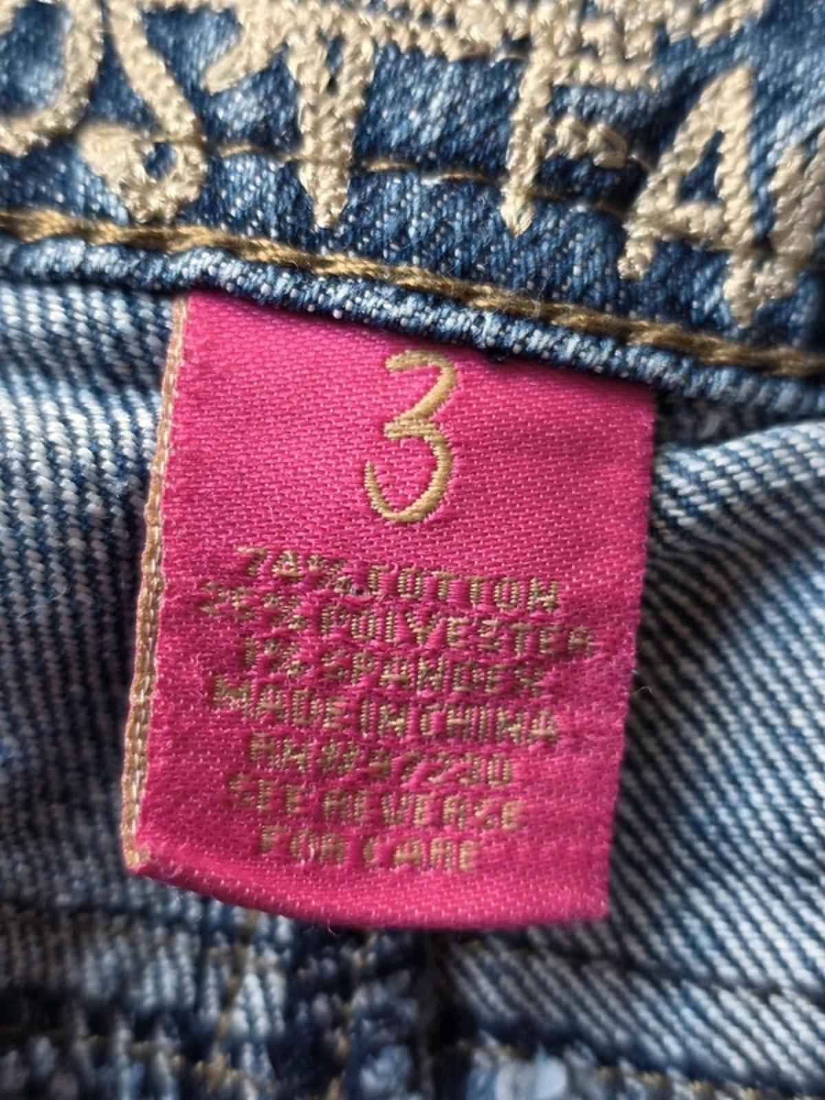 Y2k Almost Famous bootcut jeans size 8