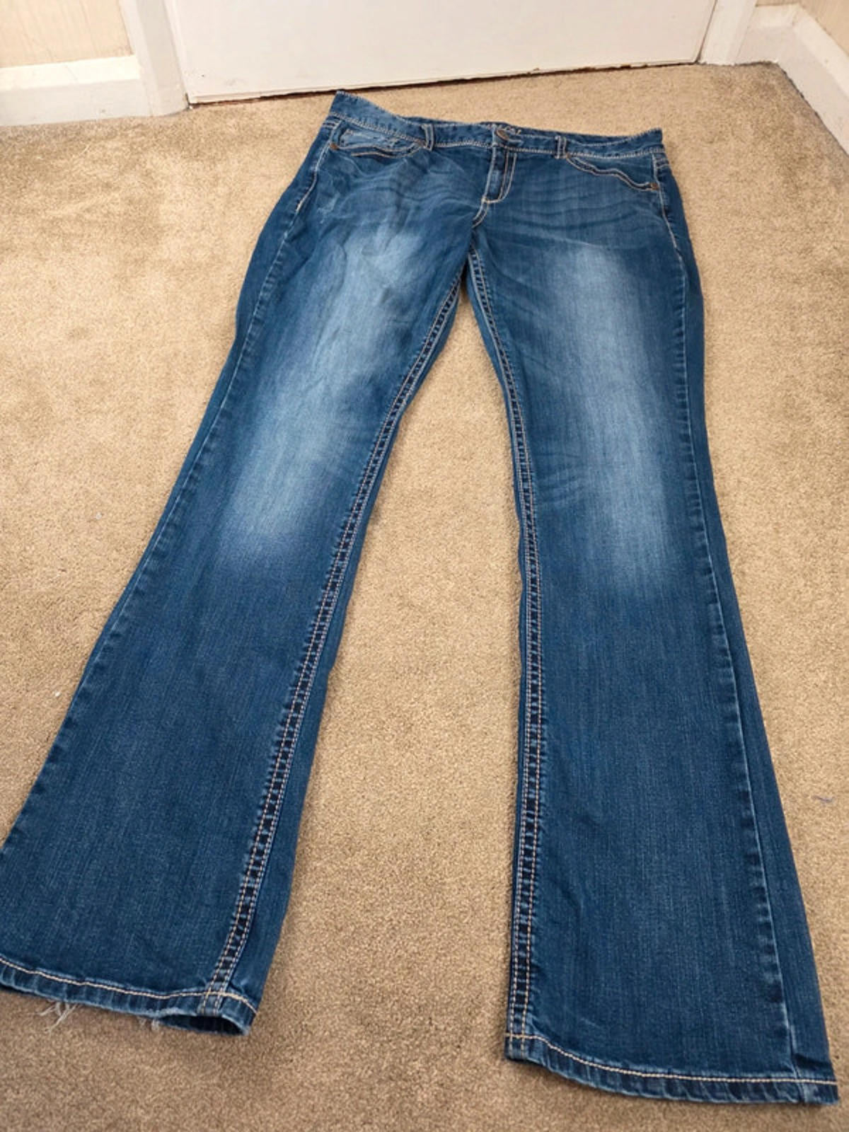 Vintage Y2K Maurice’s Mid Rise Bootcut Jeans UK Size 16