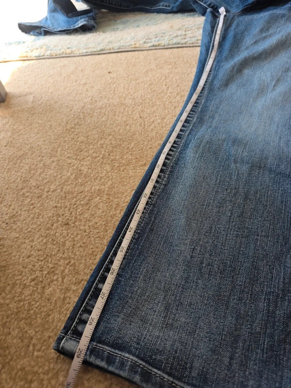 Maurices Mid Rise Wide Bootcut Vintage Y2K Jeans UK Size 20 Petite