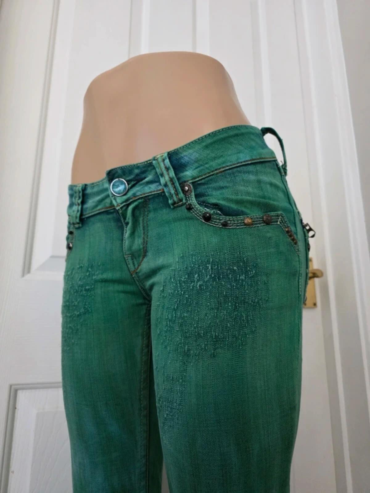 Jeans & Jeans Vintage Y2K Low Rise Straight Leg Jeans UK Size 8