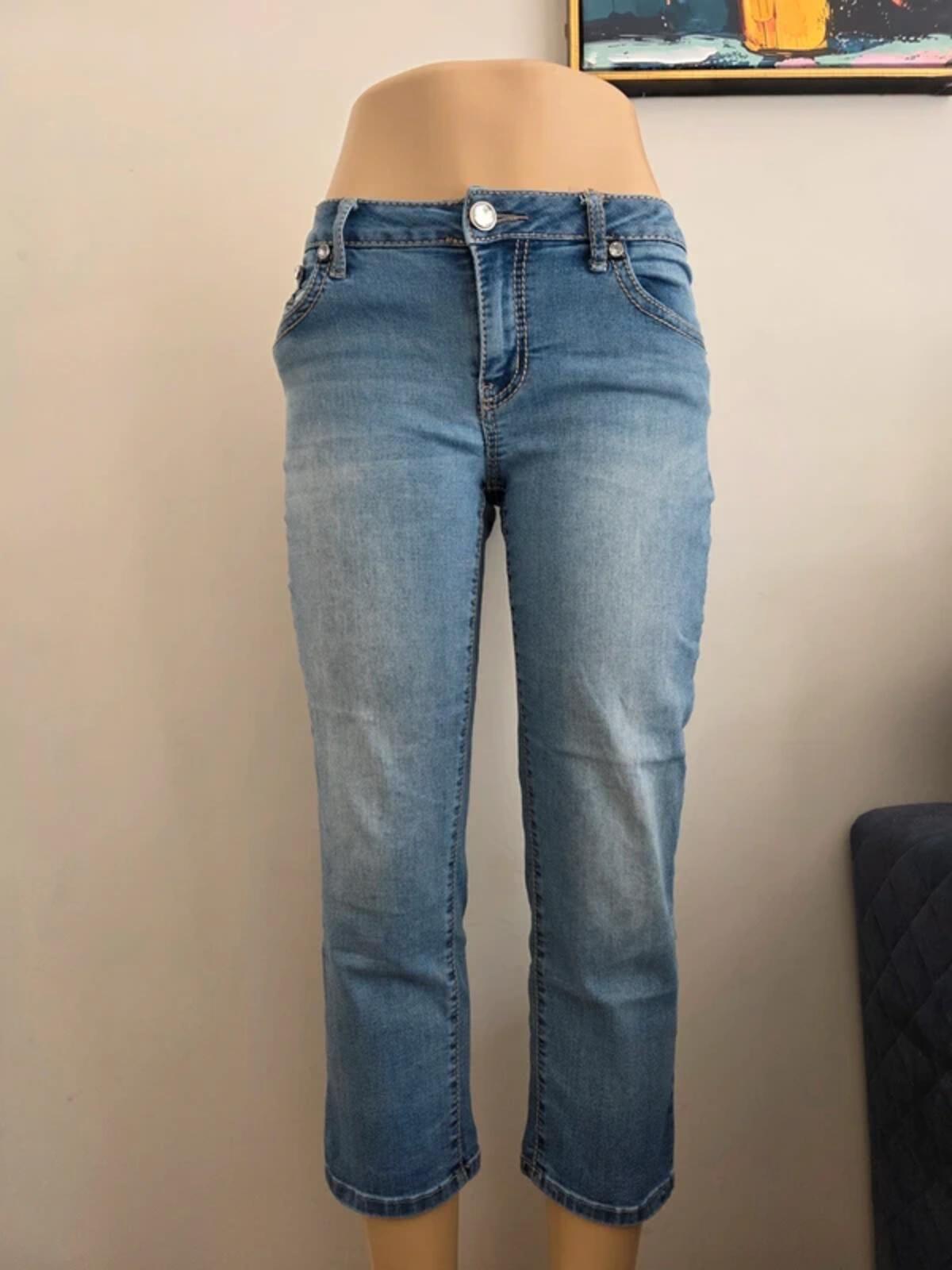 APT. 9 Mid Rise Capri Jeans UK Size 12