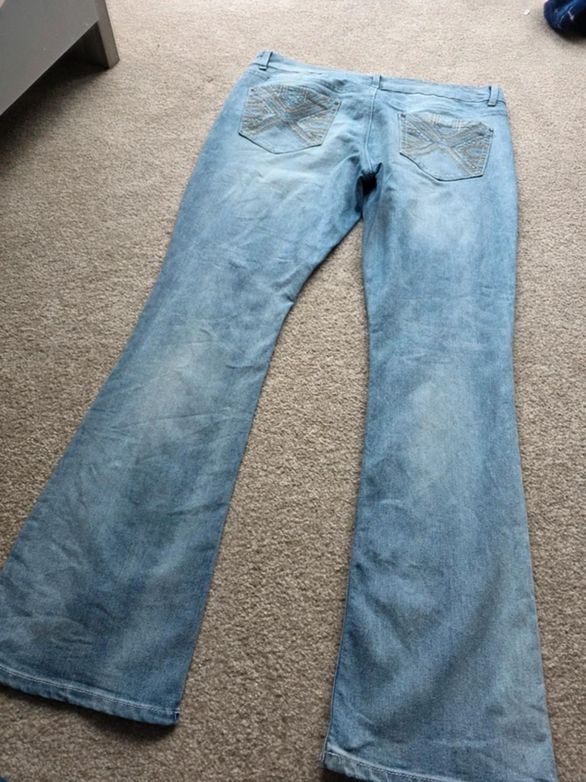 Vintage Y2K Mid Rise Bootcut Jeans UK Size 18