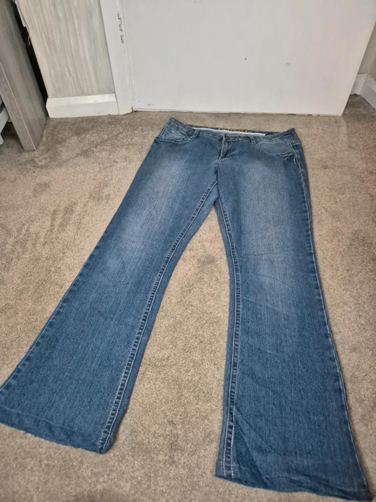 Vintage Y2K Rue21 Mid Rise Flare Jeans – UK 14
