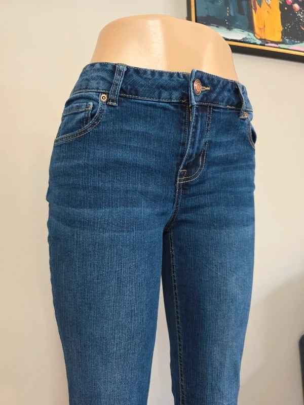 M by Maurices Petite Mid Rise Flared Vintage Y2K Jeans UK Size 8