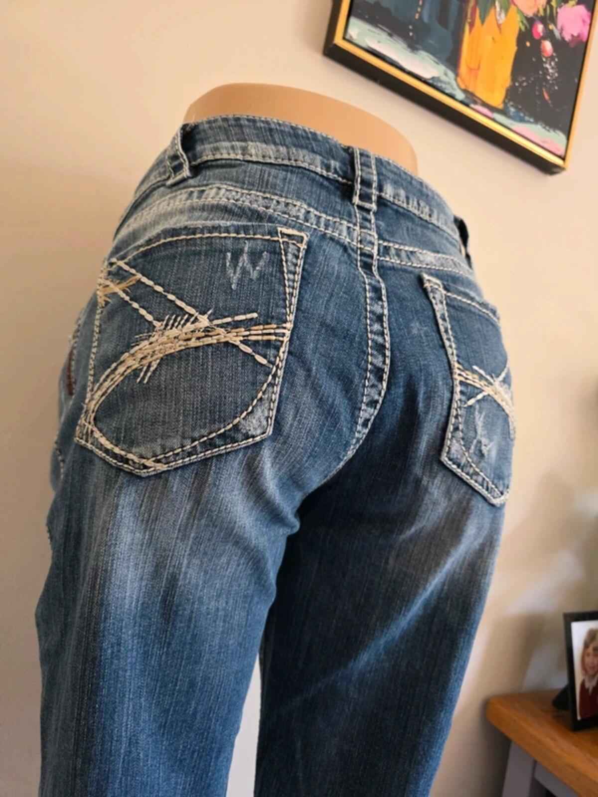 Silver Tuesday Mid Rise Bootcut Jeans UK Size 20