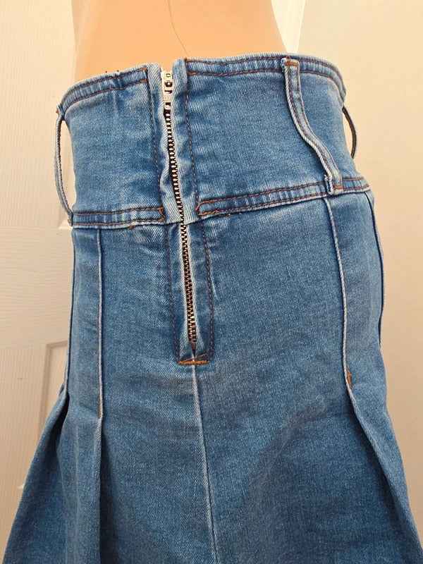 Scout Low Rise Mini Denim Skirt UK Size 12