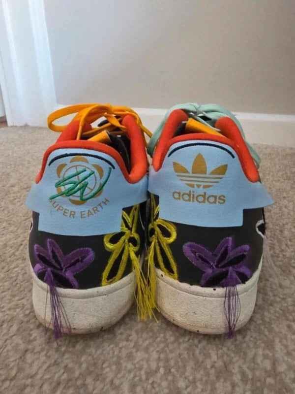 Adidas Super Earth Trainers UK 9 Rare Colourful Embroidered