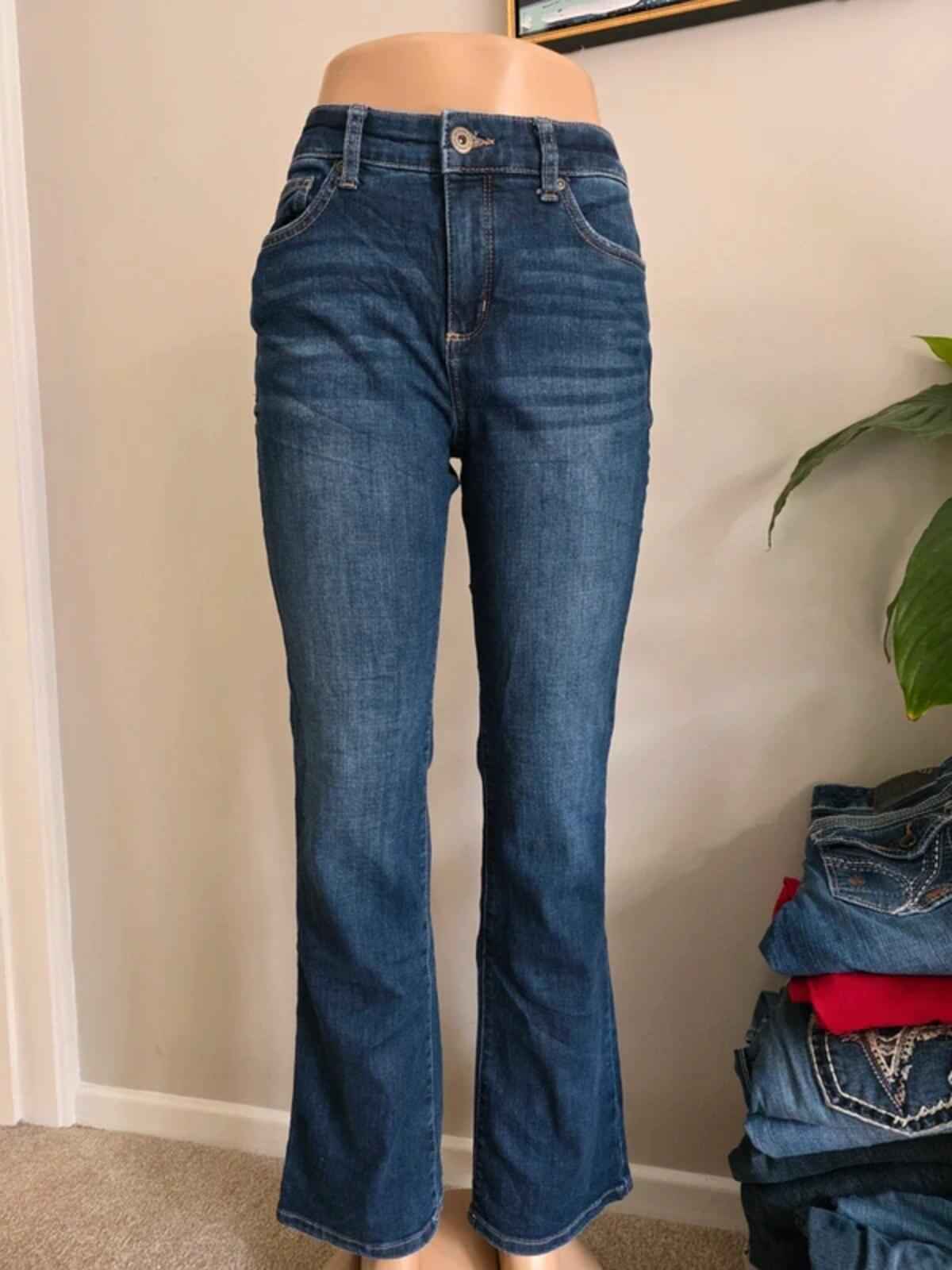 Vintage Y2K St John’s Bay Mid Rise Bootcut Jeans UK Size 10/12