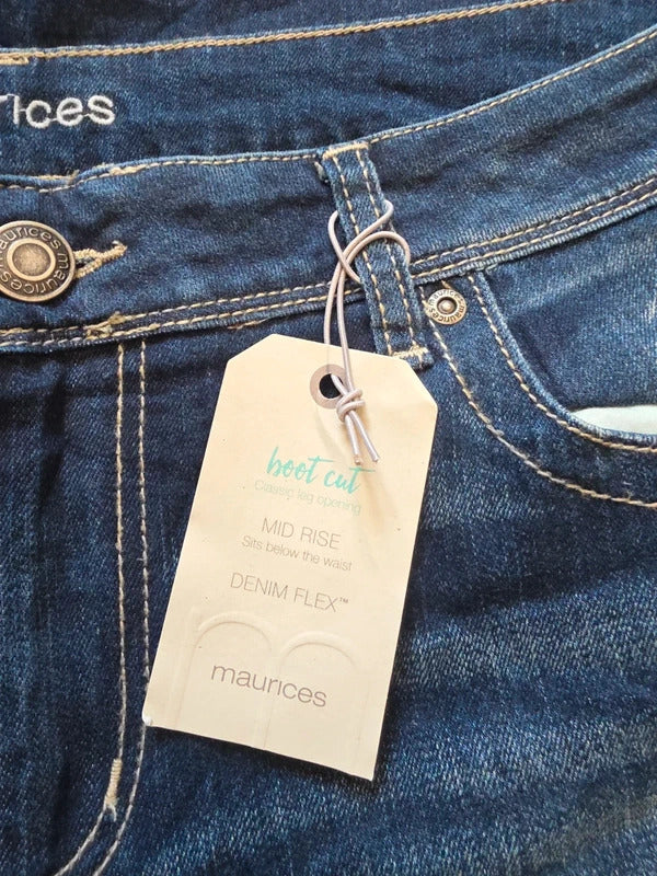 Maurices Mid Rise Relaxed Bootcut Jeans UK Size 14 Petite