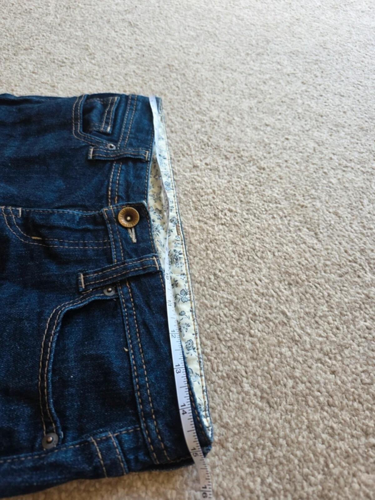 Vintage Y2K Ultra Low Rise Cropped Uniqlo Jeans UK Size 4/6