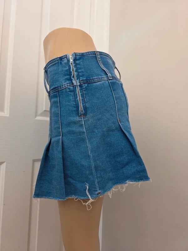 Scout Low Rise Mini Denim Skirt UK Size 12