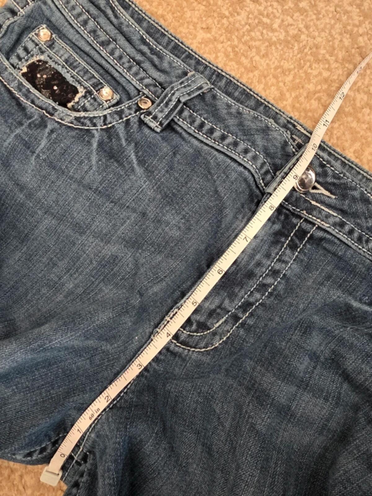 APT.9 Mid Rise Bootcut Jeans UK Size 14/16 petite