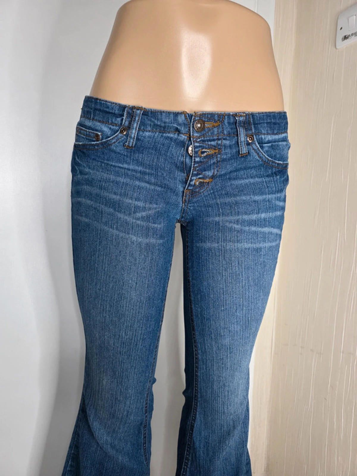 Vintage Y2K L.E.I. Ultra Low Rise Flare Jeans UK Size 8