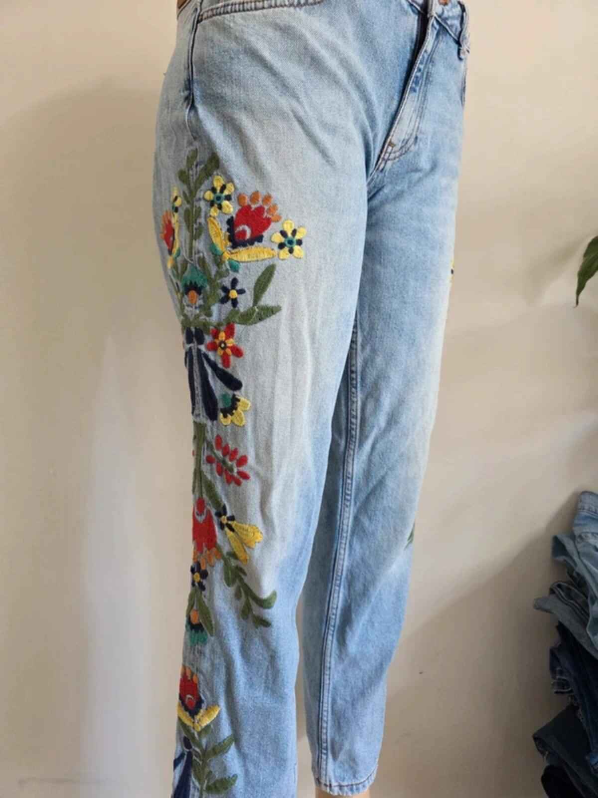 Vintage Y2K Zara Basic Straight Leg Jeans Mid/Low Rise UK Size 12 Petite