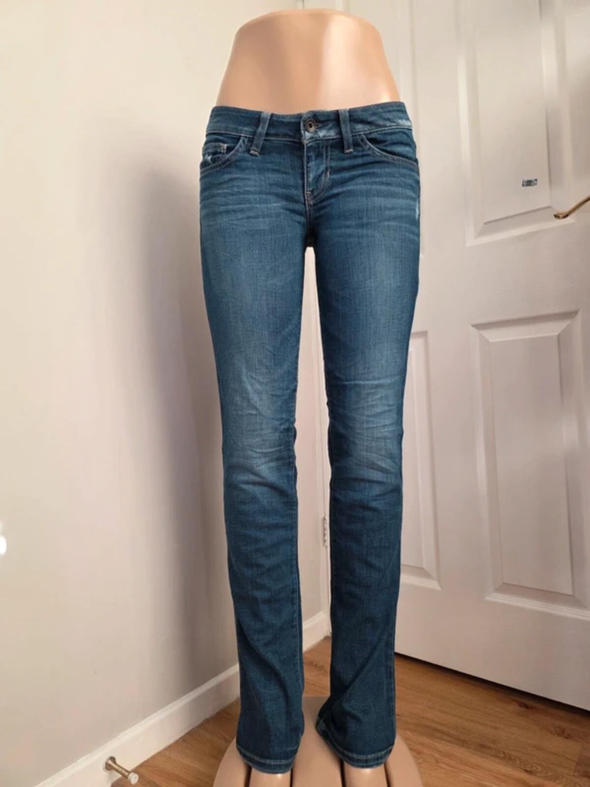 Guess Low Rise Straight Vintage Y2K Jeans UK Size 6/8