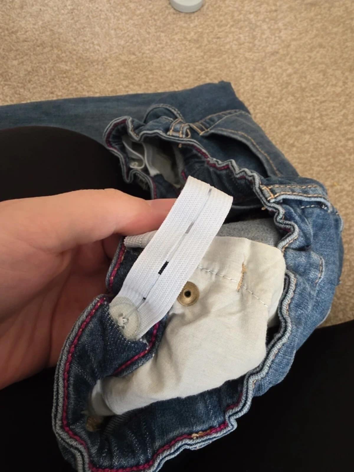 Vintage Y2K Mid Rise Bootcut Jeans UK Size 12/14