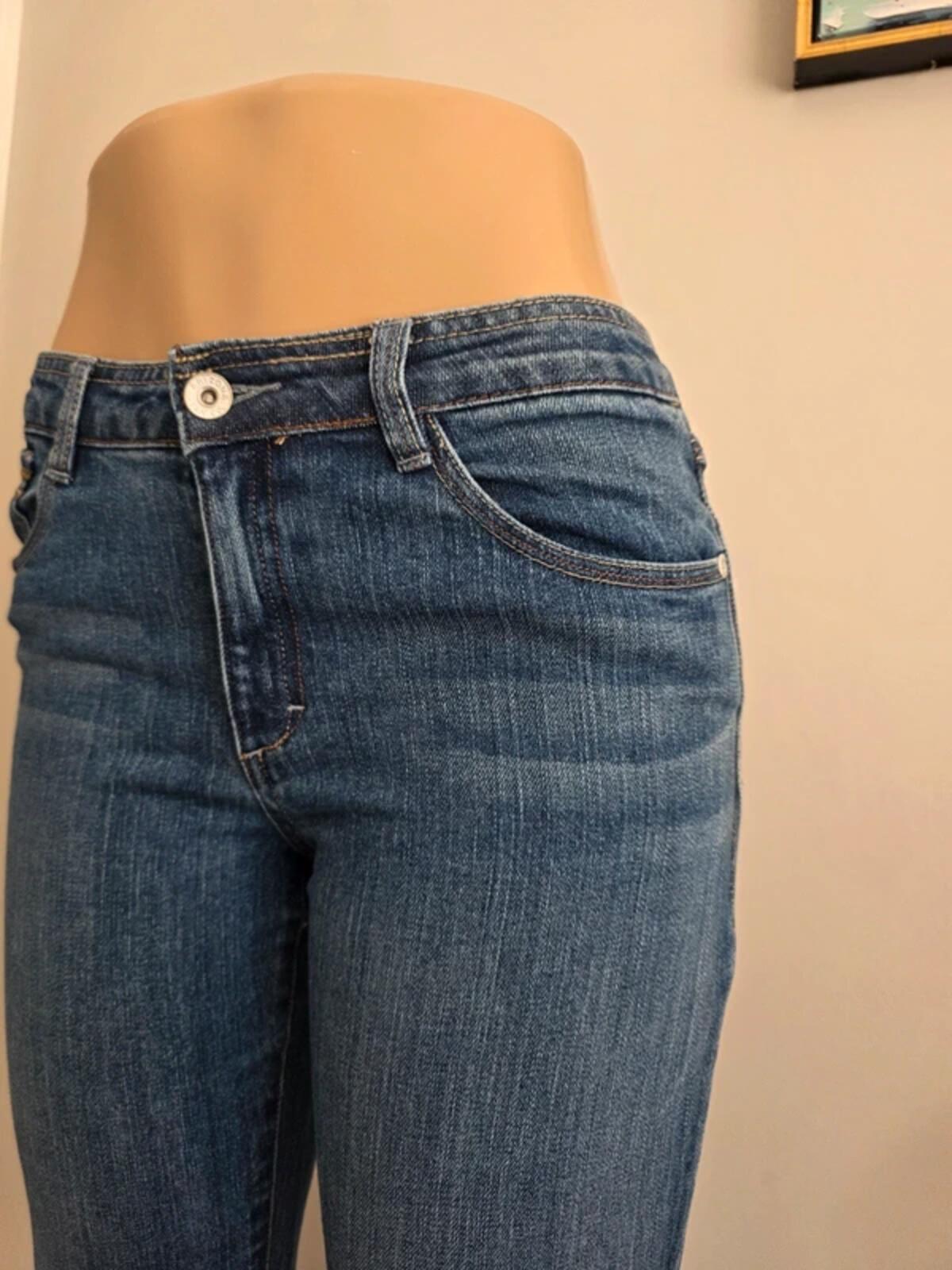 Arizona Mid Rise Flared Jeans UK Size 8 Petite