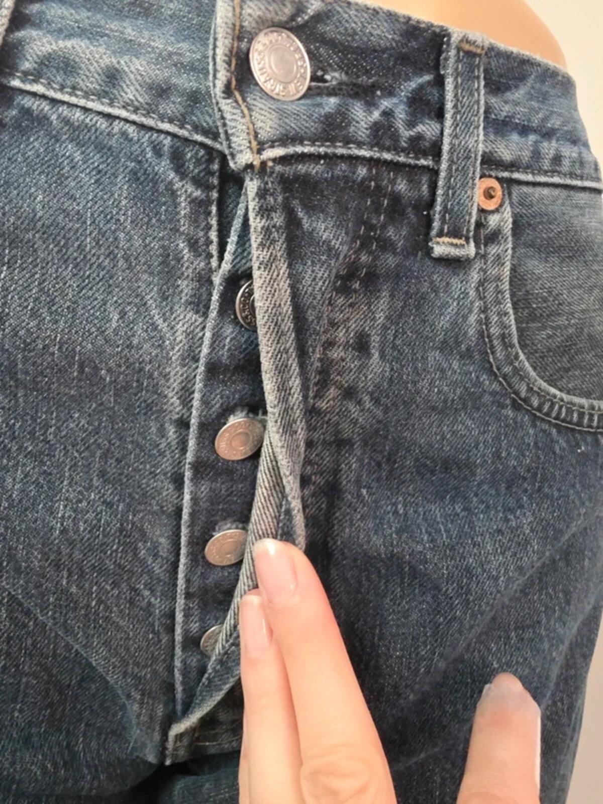 Levi's High Rise Relaxed Mum Vintage Y2K Jeans UK Size 12 Tall