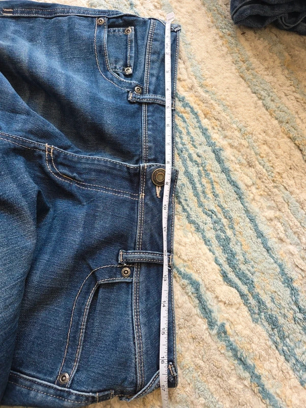 Maurices Mid Rise Bootcut Vintage Y2K Jeans UK Size 12/14 Petite