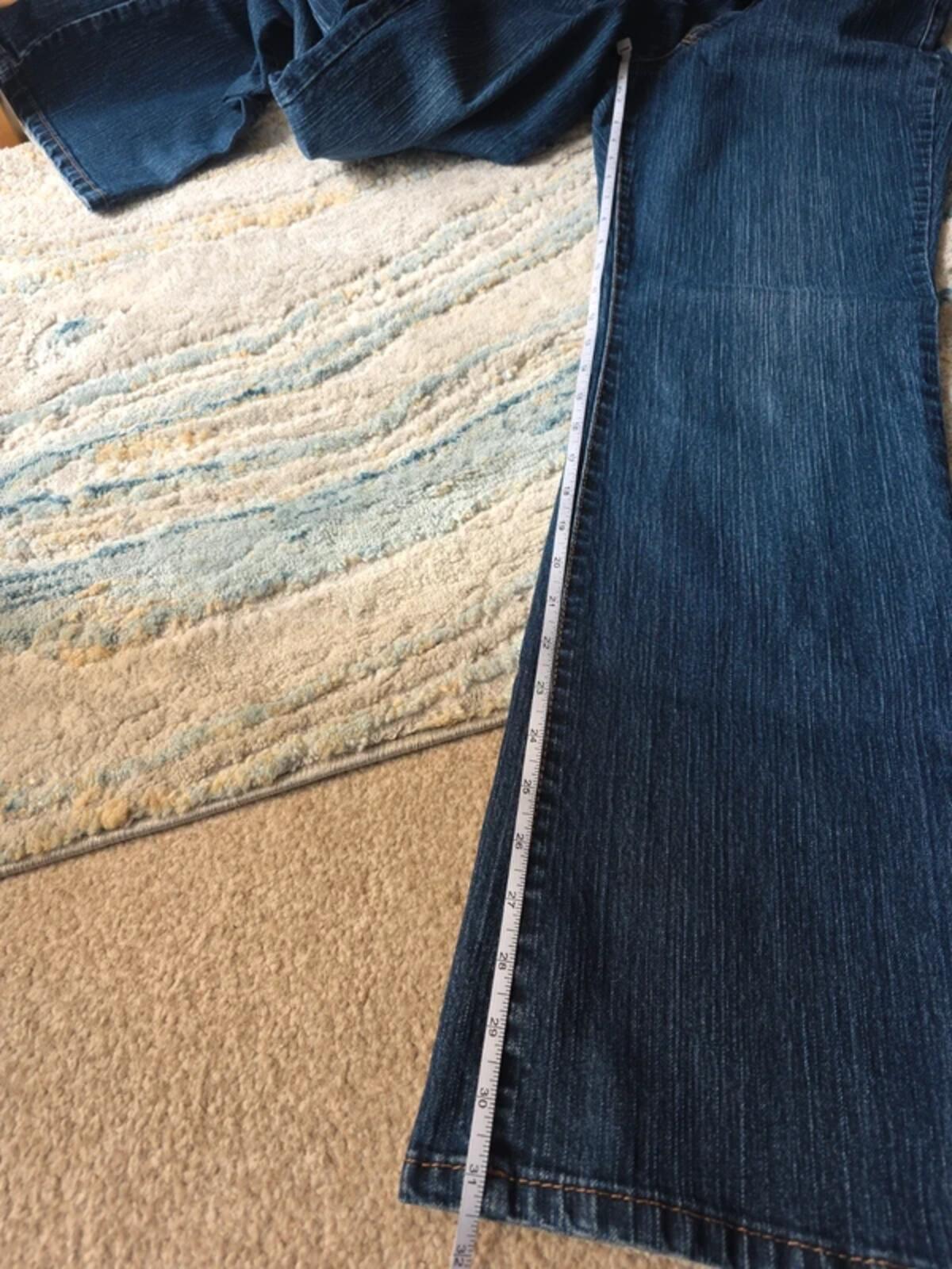 Nine West Vintage Y2K Mid Rise Wide Leg Bootcut Jeans UK Size 10
